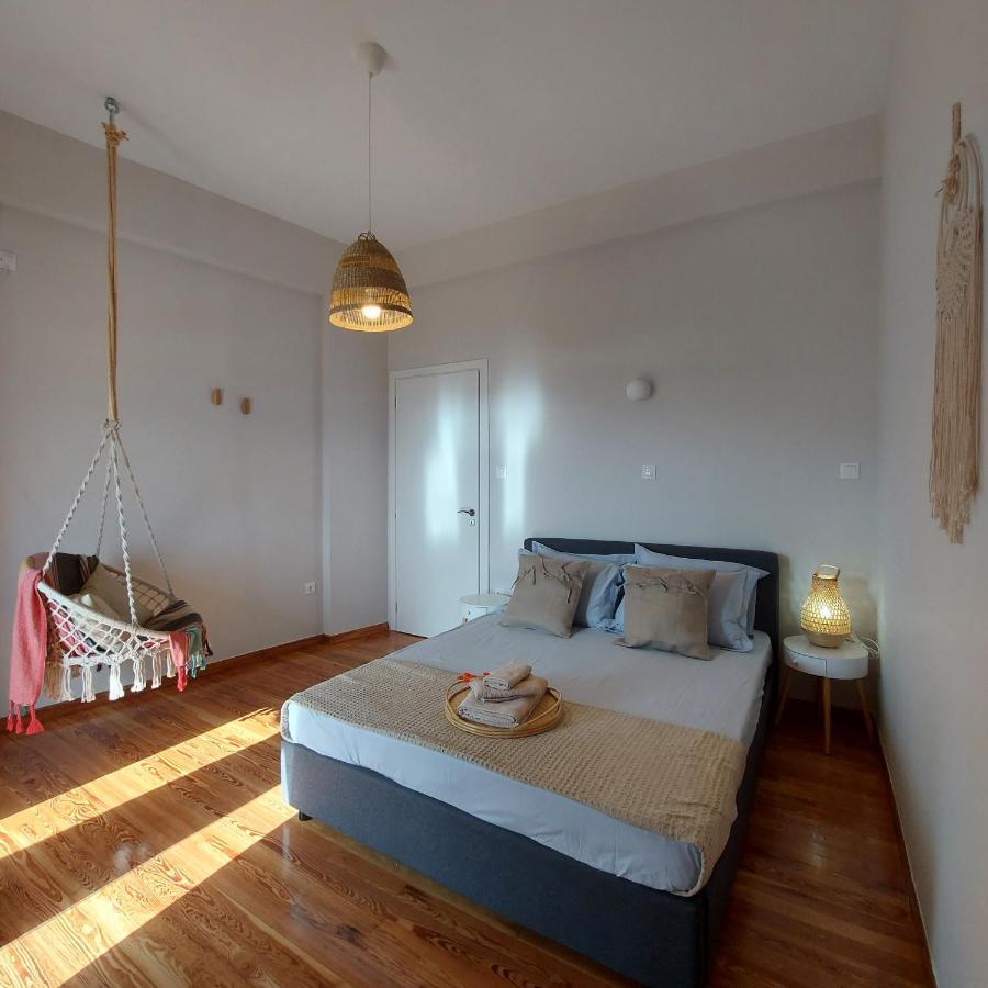 Onar Beachfront Residence, Loutraki Esterno foto