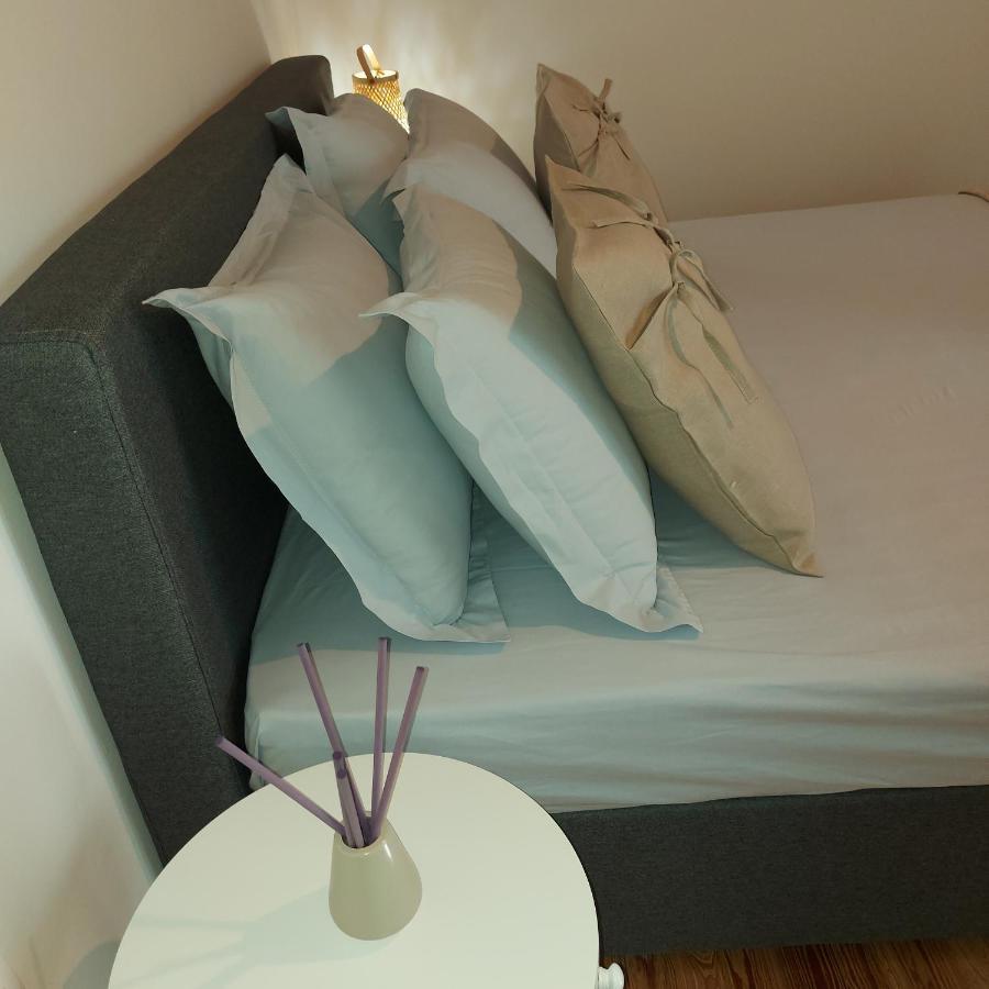 Onar Beachfront Residence, Loutraki Esterno foto